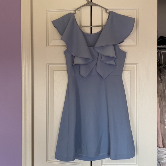 BCBGENERATION size 2 blue dress with ruffle sleeve - Picture 2 of 2